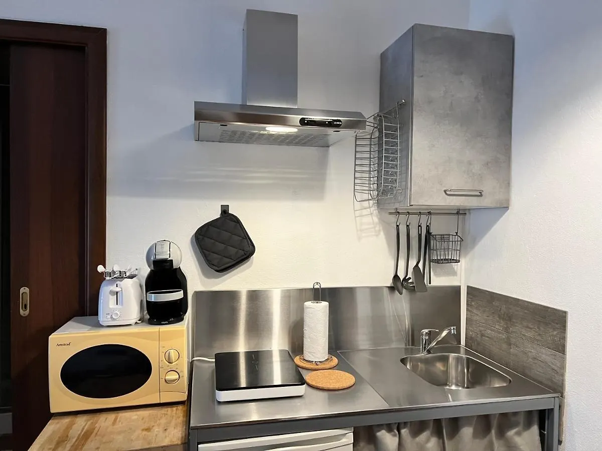 Studio Apartments Centro Storico Via Manno Cagliari