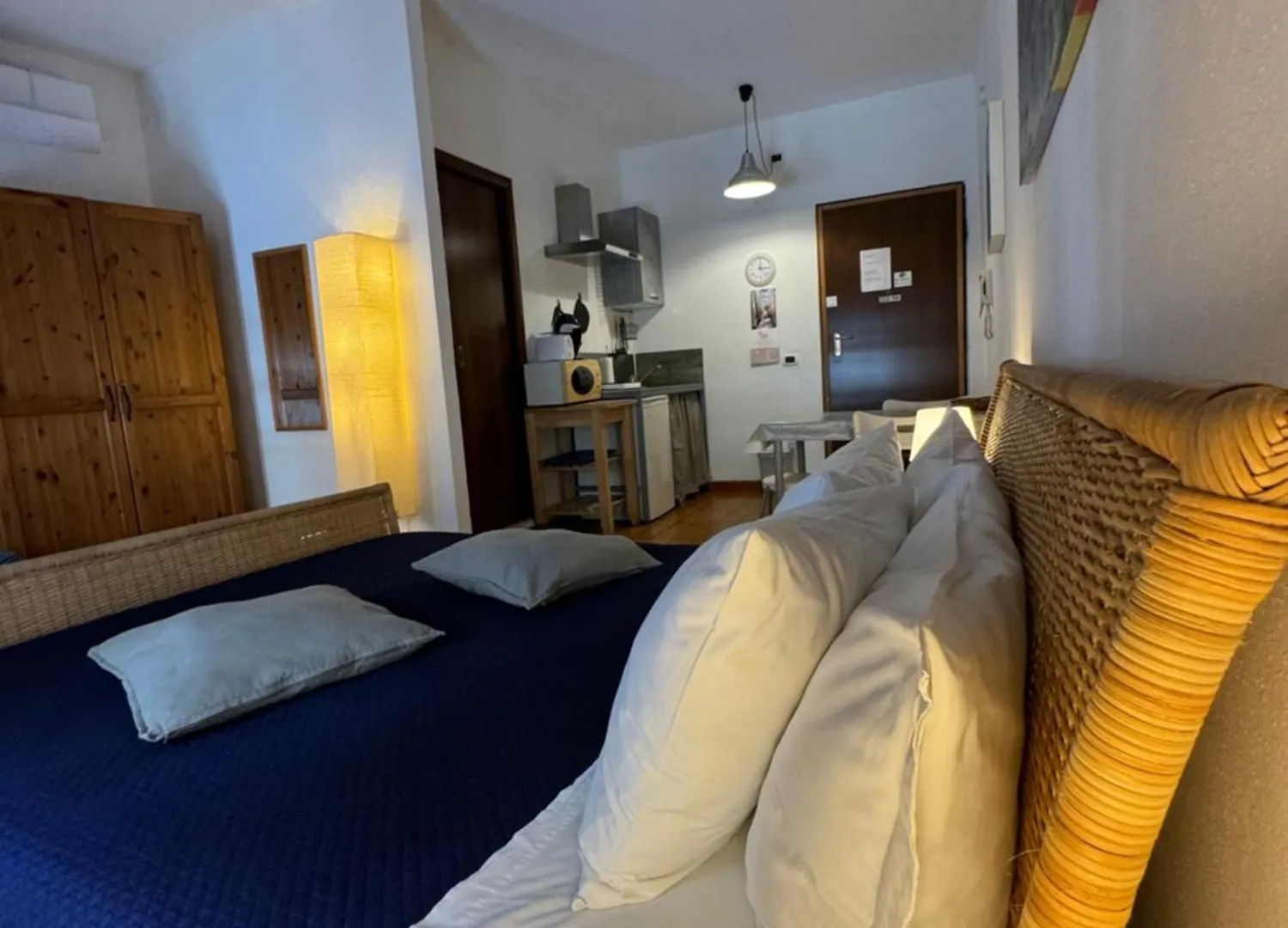Contactos de Studio Apartments Centro Storico Via Manno