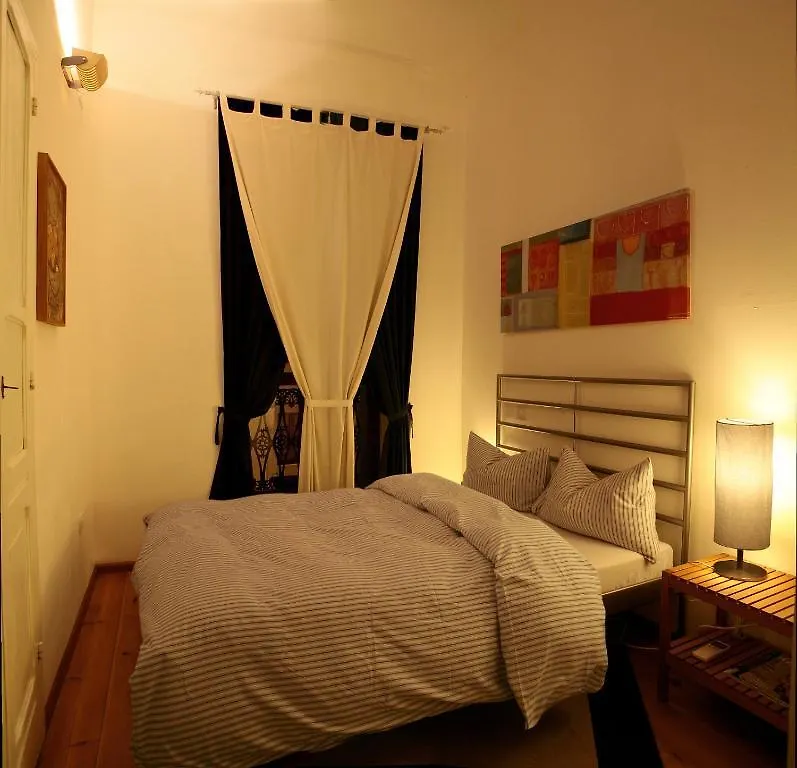 Studio Apartments Centro Storico Via Manno Κάλιαρι