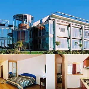 https://antares-apartments.hotelslidodijesolo.com