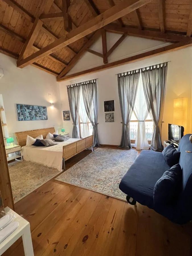 Studio Apartments Centro Storico Via Manno Cagliari