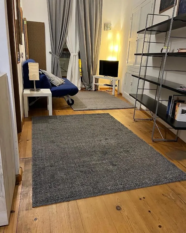 Studio Apartments Centro Storico Via Manno Cagliari Italia